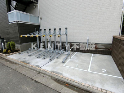 【駐車場】 | リブリ・和平 | 駐車場があるので、車を買う予定の方も安心です