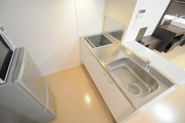 【キッチン】 | レオネクストウイロウⅦ | 設備・使用は号室により異なる為、現況を優先致します。