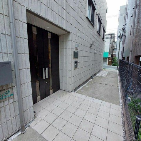 アドーニスの設備|内階段