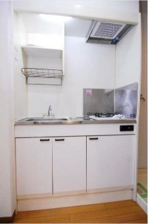 【キッチン】 | ローレル三ツ輪 | ガスキッチン