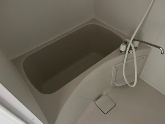 プリマルージュ松戸の浴室