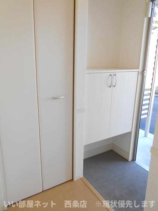 ヴィラ・ボヌールの玄関