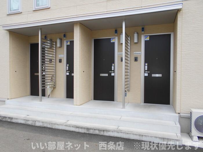 ヴィラ・ボヌールのエントランス