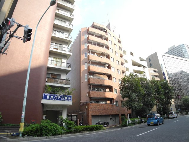 御苑ハイムの外観