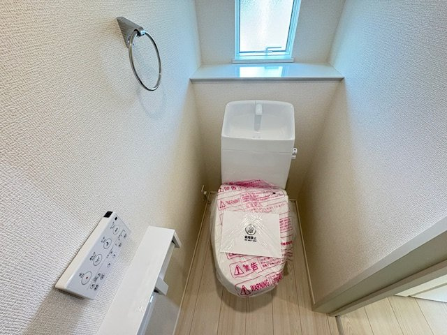 玉村斉田第２期（全８棟）7号棟のトイレ