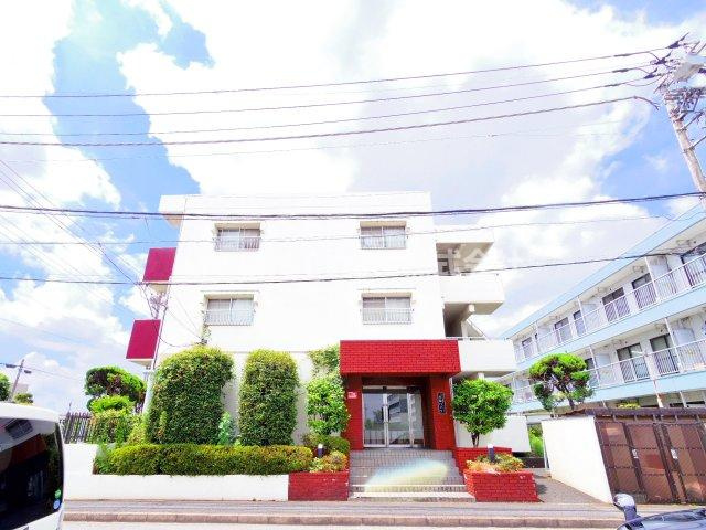 川端ハイツの外観