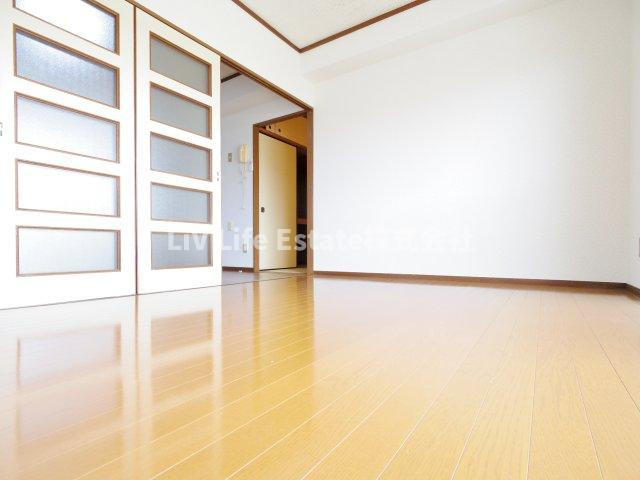 川端ハイツの居間・リビング|※同仕様写真