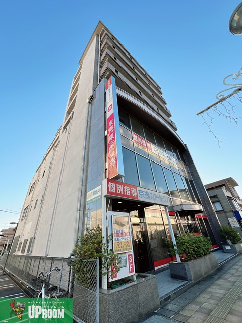 ディージービル小牧中央の外観