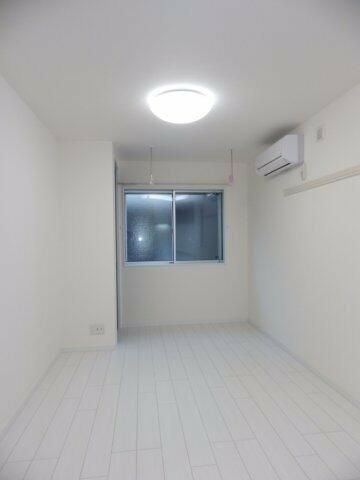 ＫＩフラット３の居間・リビング