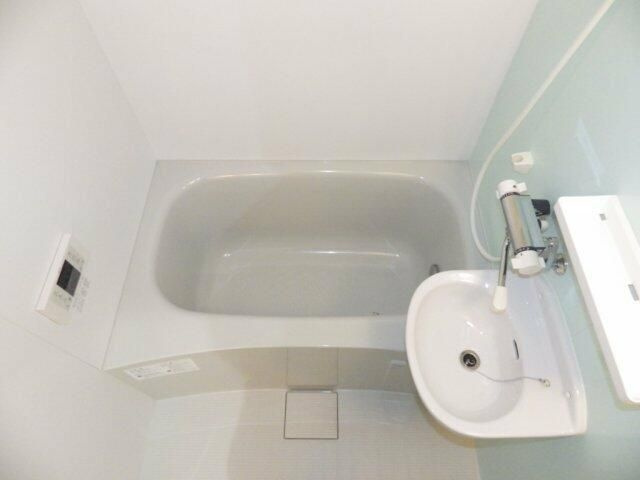 ＫＩフラット３の浴室