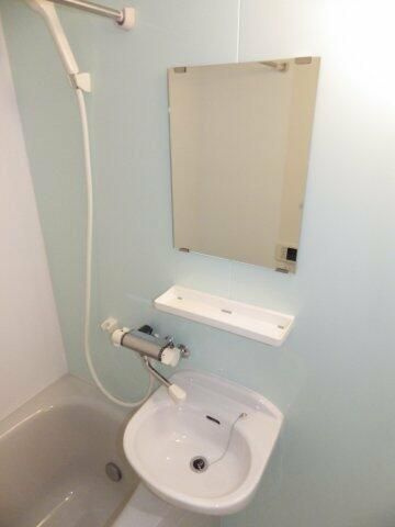 ＫＩフラット３の洗面所