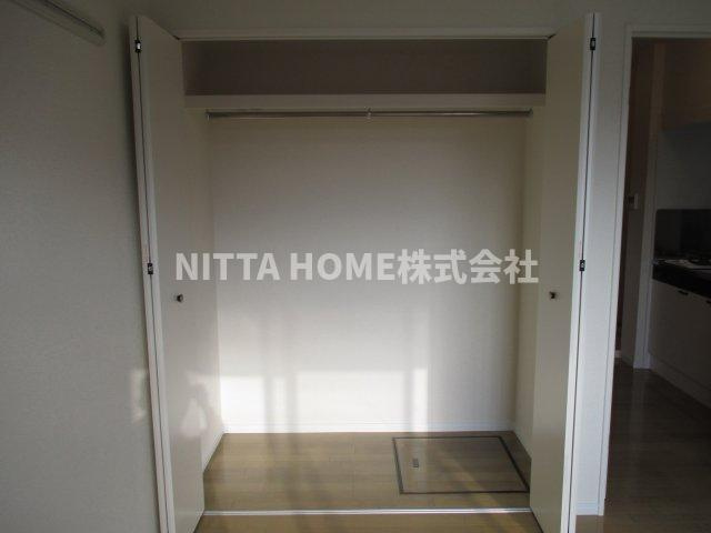 ネオコーポ・アイの収納|大きなクローゼットも嬉しいです◇