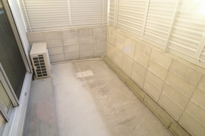 【バルコニー】 | エムズコート新石切