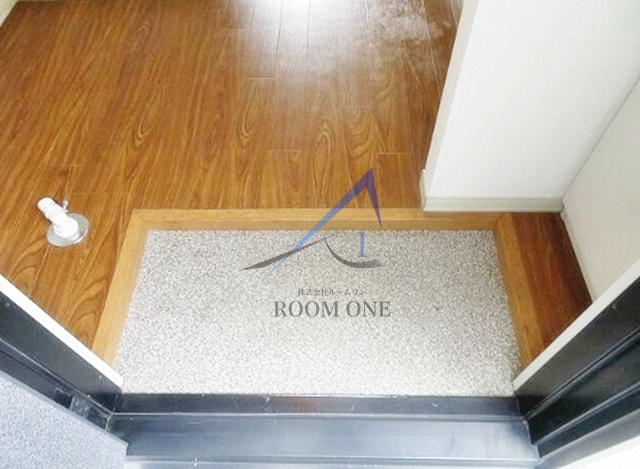 グリーンフラッツ旗の台の玄関|玄関です。