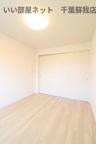 グリシーヌの寝室|寝室です