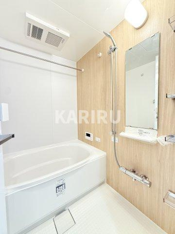 セレニテフラン谷町四丁目の浴室