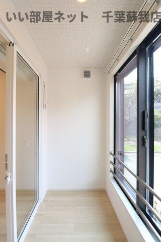グリシーヌのバルコニー|花粉やPM2.5が洗濯物に着かないインナーバルコニー！