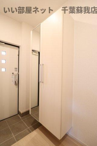 グリシーヌの収納|シューズボックス