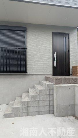 藤沢市片瀬２丁目１３－１７新築戸建ての外観|物件の外観です