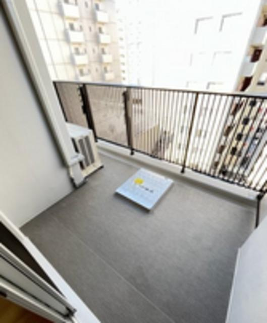 ドゥーエ菊川のバルコニー