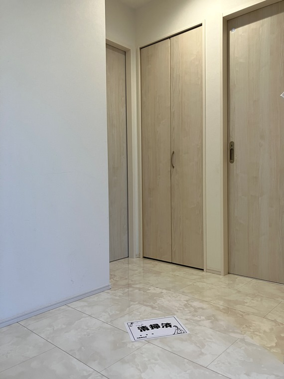 久木戸建のロビー