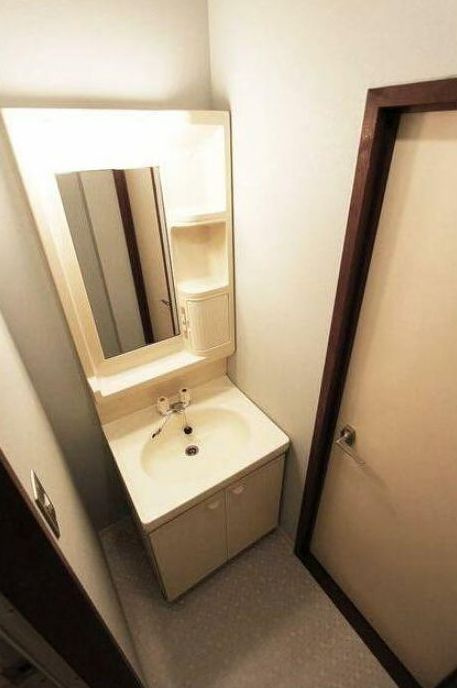 川口市栄町２丁目の賃貸マンションの独立洗面台|※イメージ別号室写真