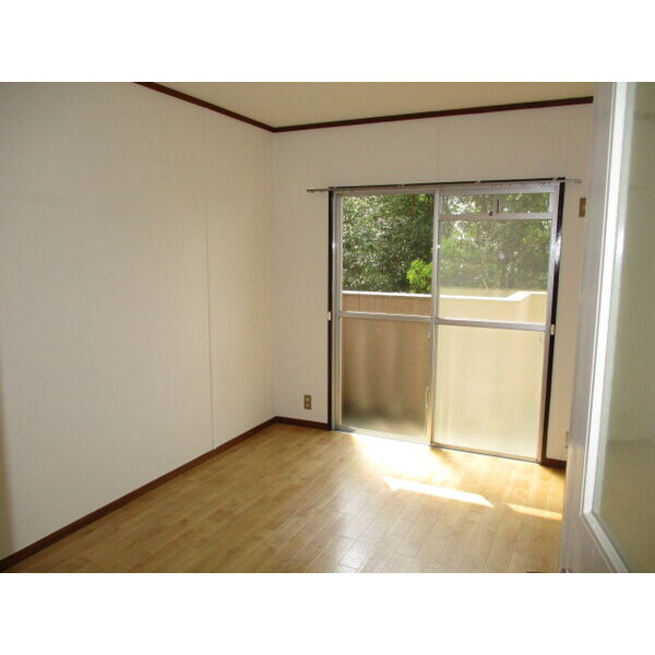 高宮多賀ハイツの寝室