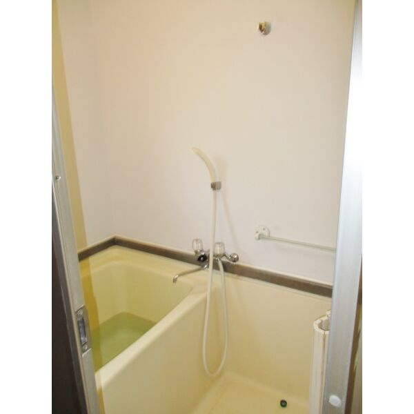 高宮多賀ハイツの浴室