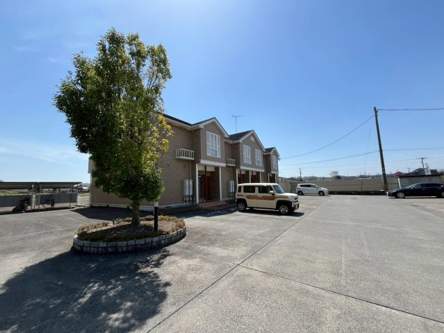 ジャン・ピュールＤの駐車場