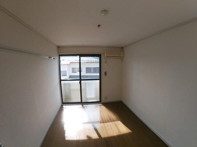 【居間・リビング】 | ランドペアハイムB棟(ランドペアハイムビートウ)