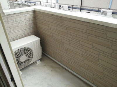 【バルコニー】 | コルテーゼ　Ⅱ | 暖かな日差しのふりそそぐバルコニー