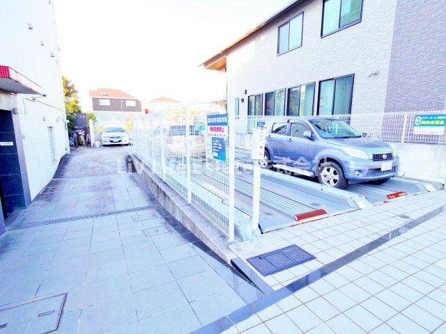 ビバリーホームズ国分寺の駐車場|※同仕様写真