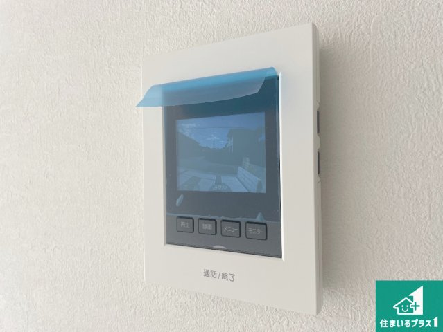 神戸市西区桜が丘西町　第4期　新築一戸建ての防犯設備|カラーモニターインターホン！声だけでなく来訪者の姿や顔がモニターで確認できるので、小さなお子様がいらっしゃるご家庭でも安心できます！