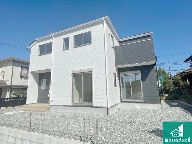 神戸市西区桜が丘西町　第4期　新築一戸建ての外観|安心の10年保証！外観を美しく保ち、雨水で汚れを落とします！気になることがありましたら、お気軽にお問い合わせください！