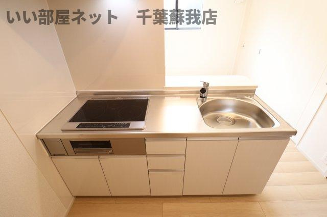 グリシーヌのキッチン|コンパクトなキッチンで掃除もラクラク
