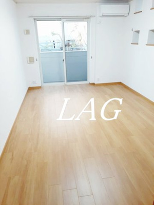 【居間・リビング】 | フランシーズ | 洋室のお部屋です。