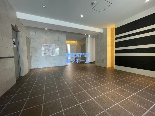 FDS PREXのロビー|ゆとりのあるロビーです