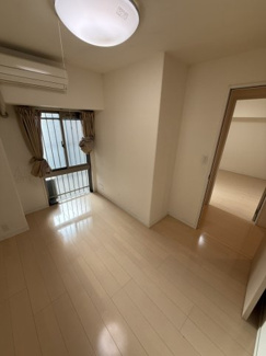 【洋室】 | サーパス宮崎駅前