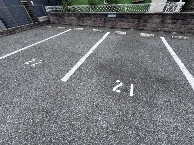 ＶＩＬＬＡ　ＤＥＬ　ＳＯＬの駐車場