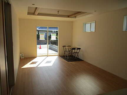 廿日市市阿品台1丁目の居間・リビング