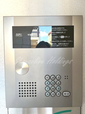 【セキュリティ】 | エレーナ | オートロック完備のエントランス♪