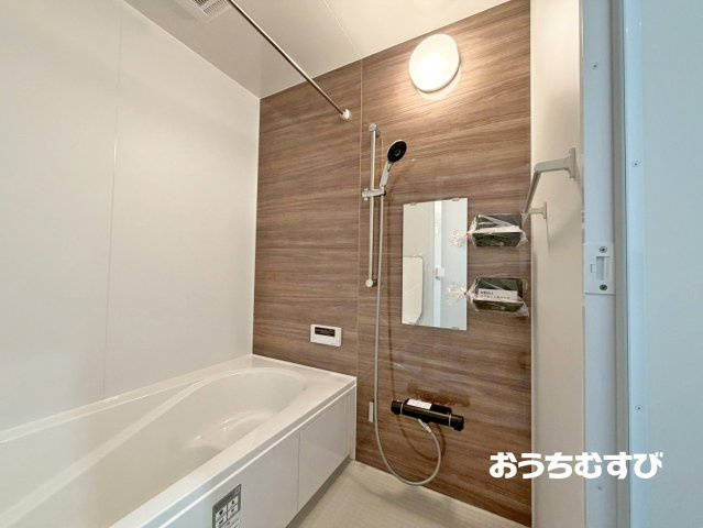 守山区森孝3期(全3棟)の浴室