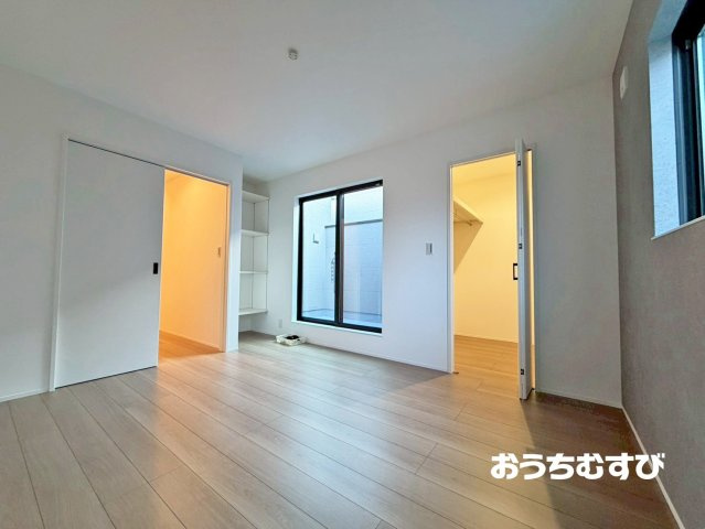 守山区森孝3期(全3棟)の洋室