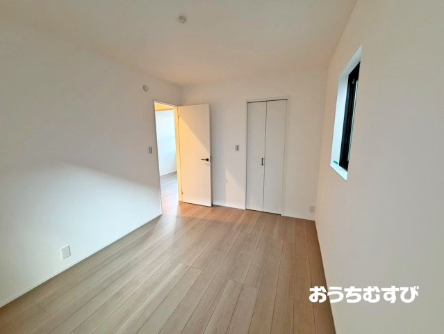 守山区森孝3期(全3棟)の洋室