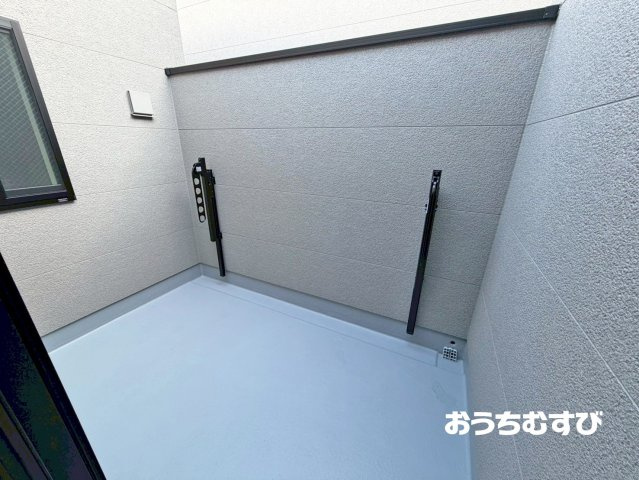 守山区森孝3期(全3棟)のバルコニー