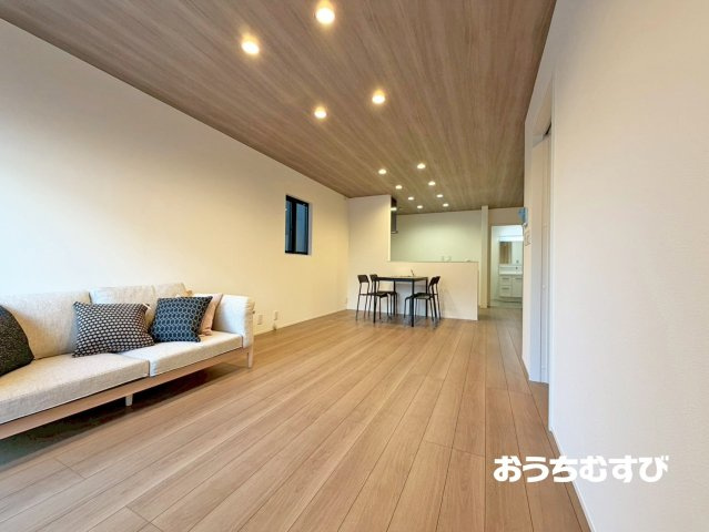 守山区森孝3期(全3棟)の居間・リビング