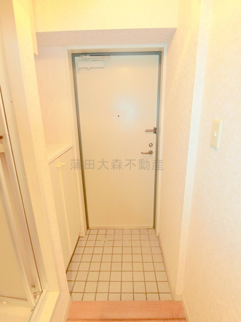 ライオンズマンション大森北の玄関