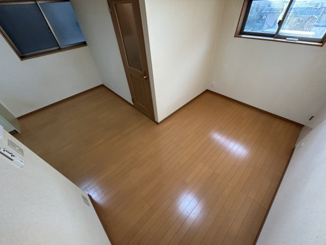 サーミットシティ7の居間・リビング