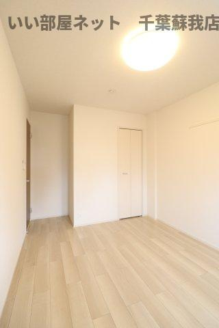 グリシーヌの洋室|個人の部屋や寝室として使える洋室です