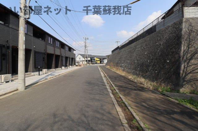 グリシーヌの周辺